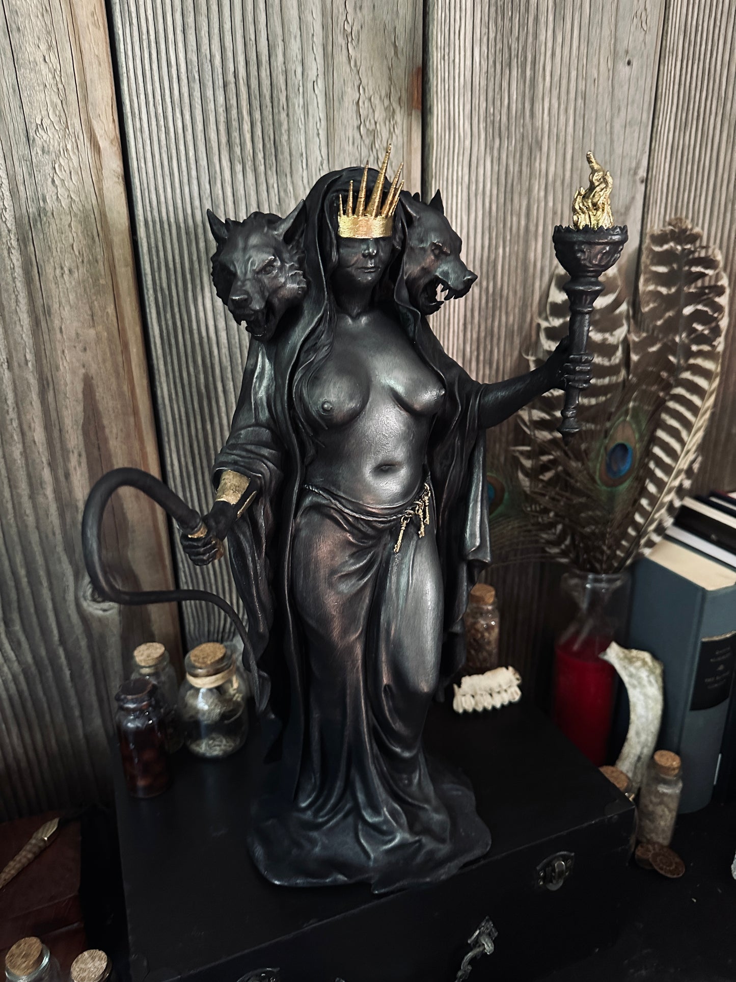 Hekate Mastigophoros, She Who Carries the Whip - (40 cm / ≈ 15.7 inches)