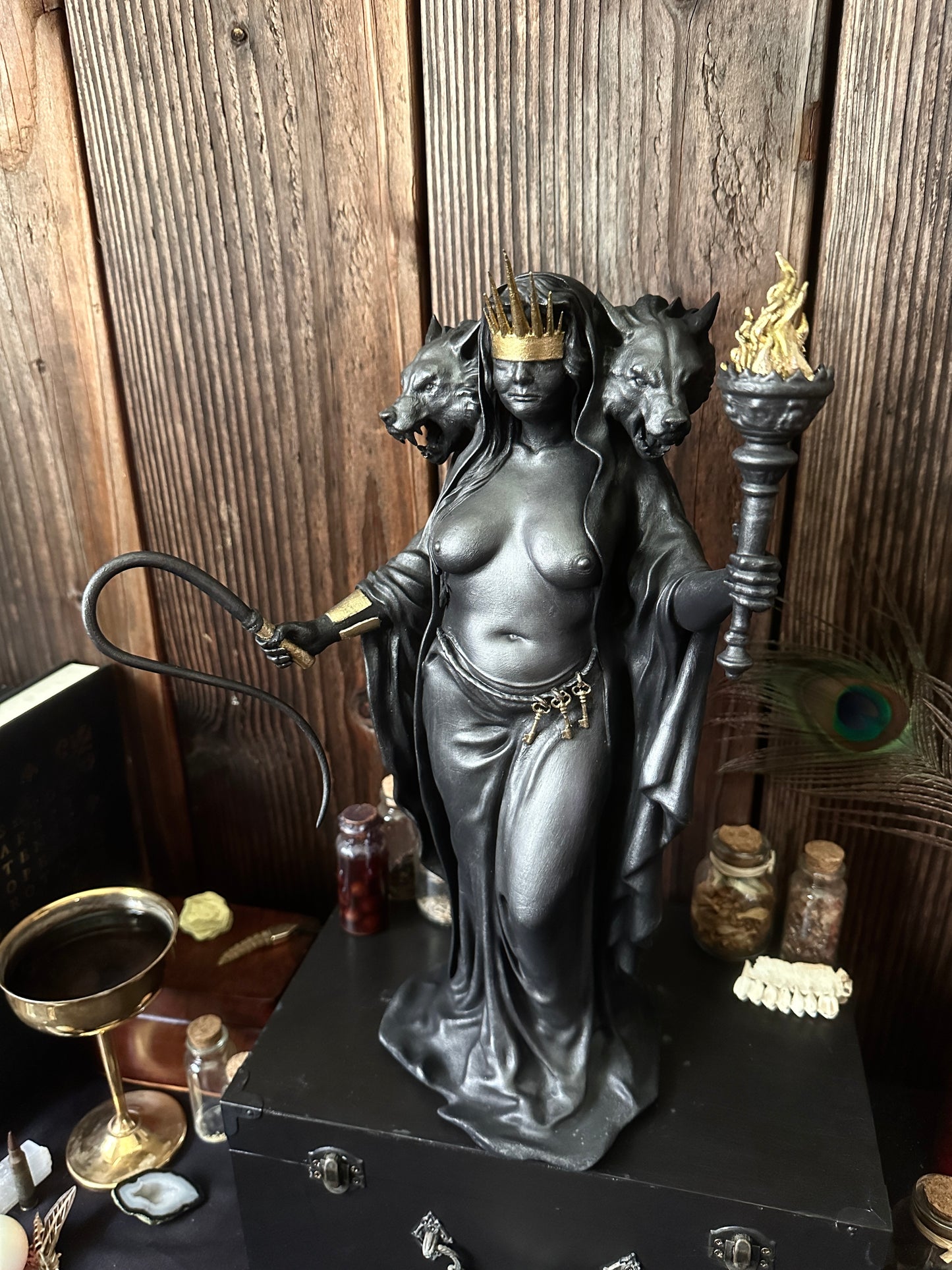 Hekate Mastigophoros, She Who Carries the Whip - (40 cm / ≈ 15.7 inches)