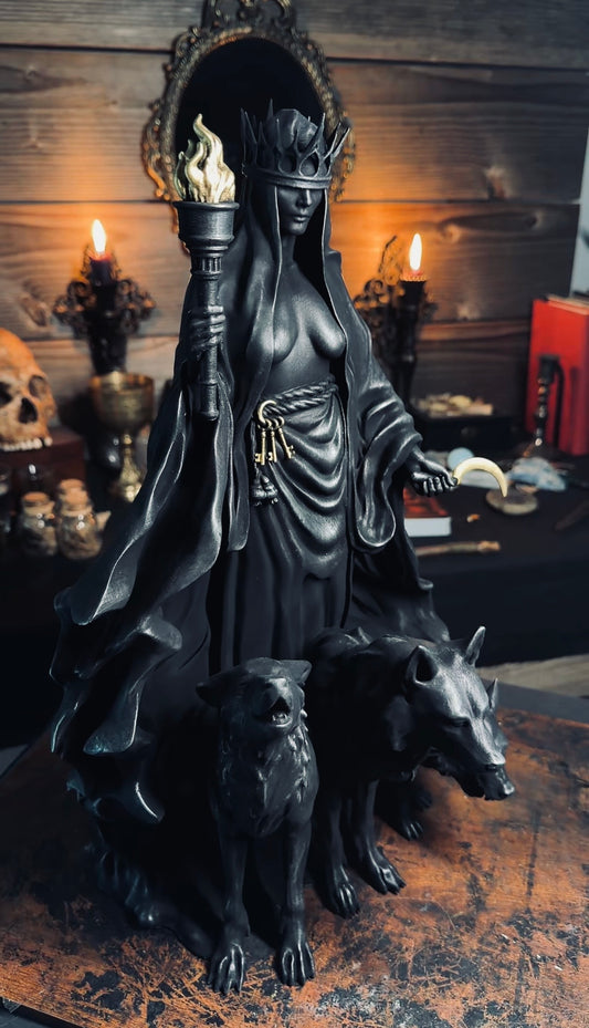 Hekate Enodia, She of The Crossroads
