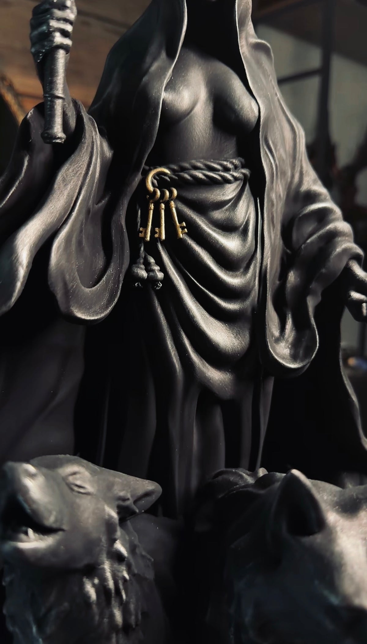 Hekate Enodia, She of The Crossroads