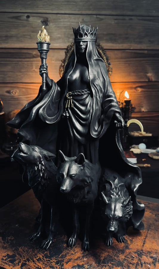Hekate Enodia, She of The Crossroads