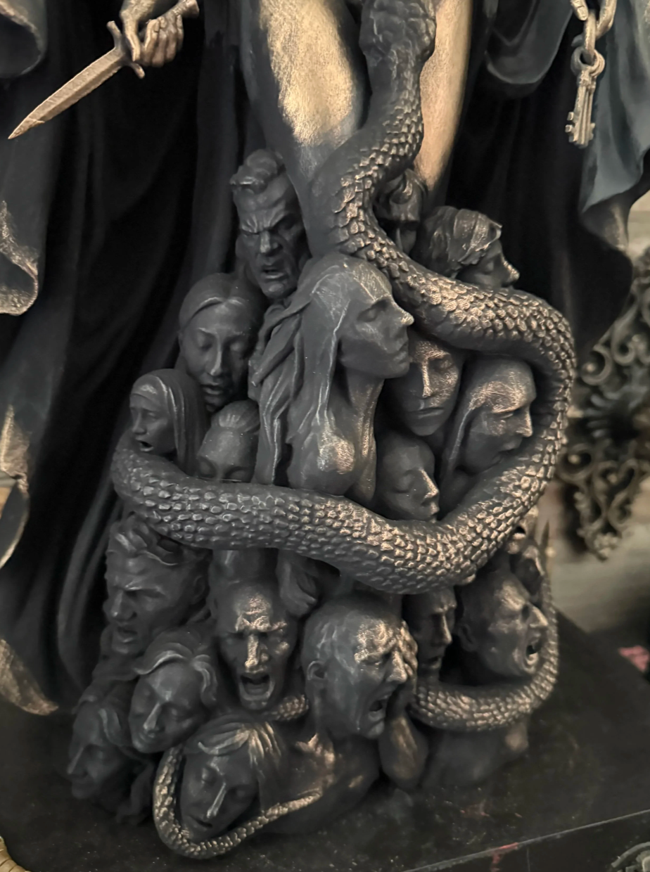 Hekate Chthonia, The Mother of the Hidden Ways